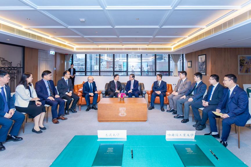 哈工大黨委書記陳杰率團訪問香港