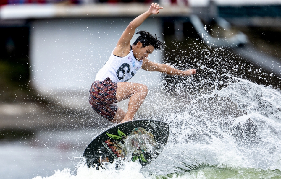 鄭俊軒男子尾波沖浪奪銅牌 港隊世運會累計3金1銅