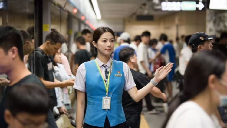 多項客流紀錄刷新 深圳地鐵「千萬級」常態凸顯城市活力​