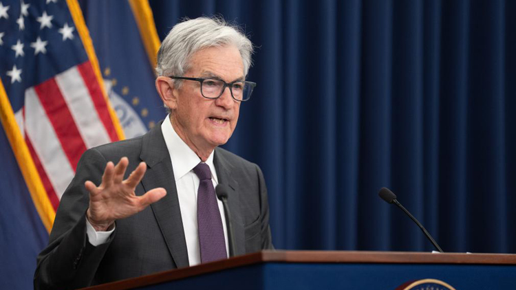 特朗普考慮起訴美聯儲主席鮑威爾