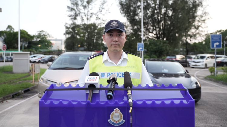 警方新界北打擊白牌車 拘兩司機涉非法載客取酬