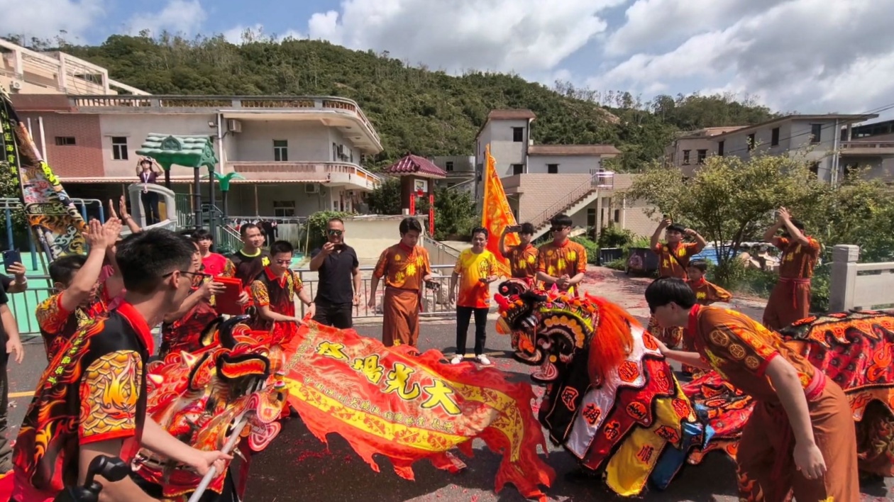 傳統麒麟舞薪火相傳 深圳南澳「西貢舞麒麟」躍升區級非遺
