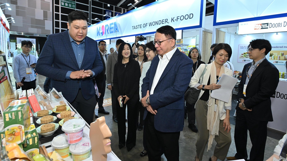 陳國基參觀美食商貿博覽 喜見銀髮經濟及軟餐標準發展