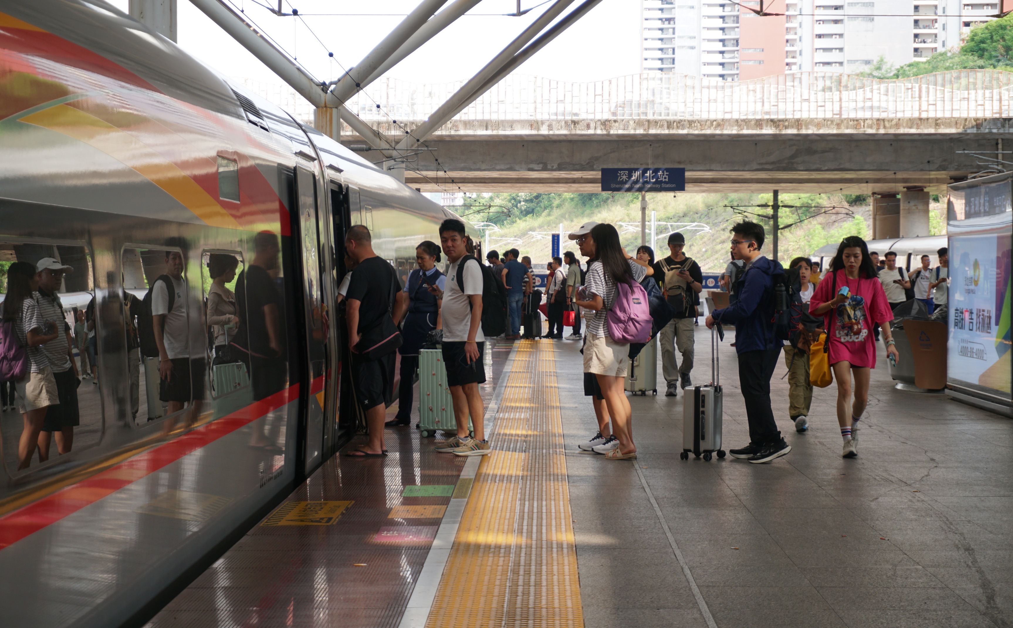 廣深港高鐵跨境客流突破兩千萬人次 暑運期間再創新高