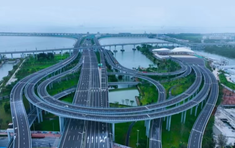 【直通AH】深高速上半年淨利同比增逾兩成  每股收益0.382元