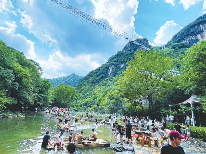 十堰市鄖西縣「牽手」七夕 文旅「升溫」