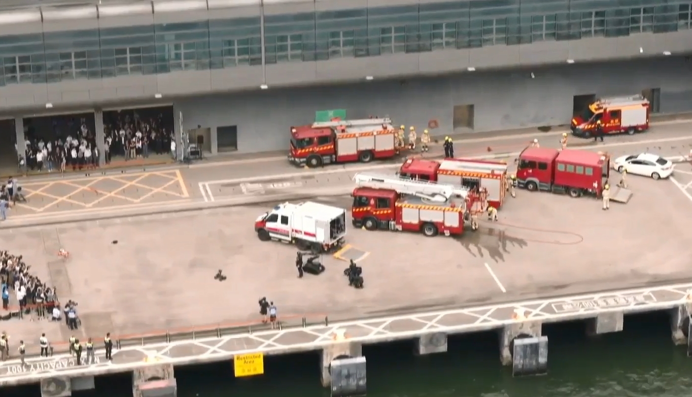 啟德郵輪碼頭舉行跨部門反恐演習 多個部門先進裝備首次亮相