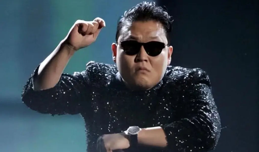 韓國歌手「鳥叔」接受警方調查