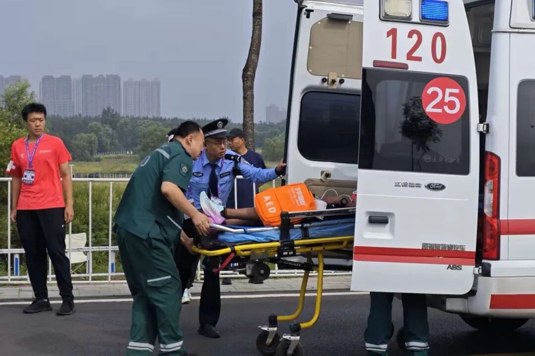 溫情滿哈馬！冰城公安緊急救助 暖心服務獲異國跑者點讚