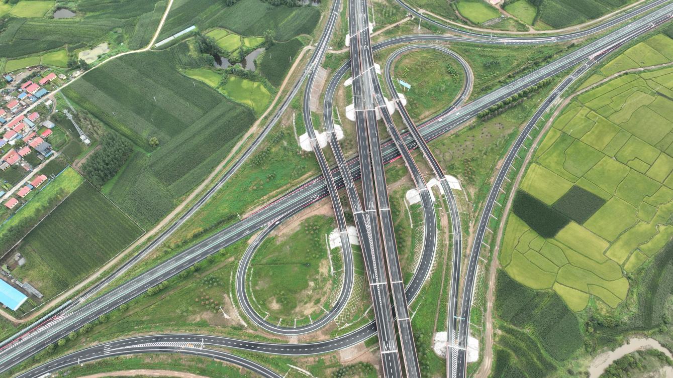 黑龍江鐵科高速公路延壽尚志界至五常段正式通車