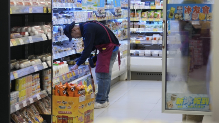 受美關稅衝擊 台灣無薪假人數續創今年新高