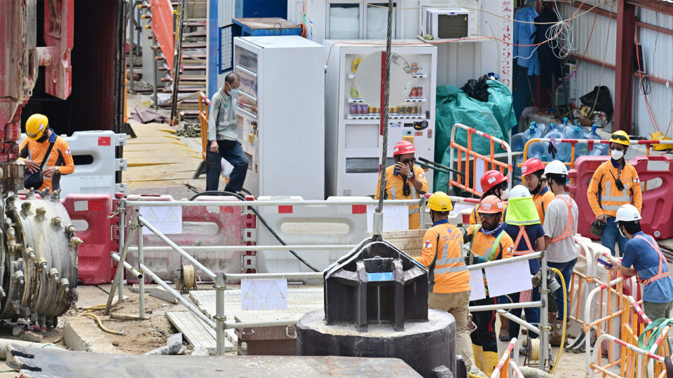 工作暑熱警告生效 勞工處提醒僱主及僱員採取防中暑措施