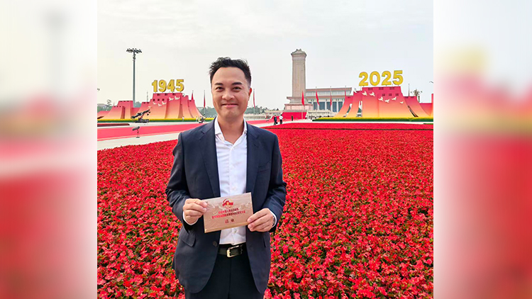 黃梓謙：首次站在天安門廣場觀禮台上親歷閱兵盛典心潮澎湃