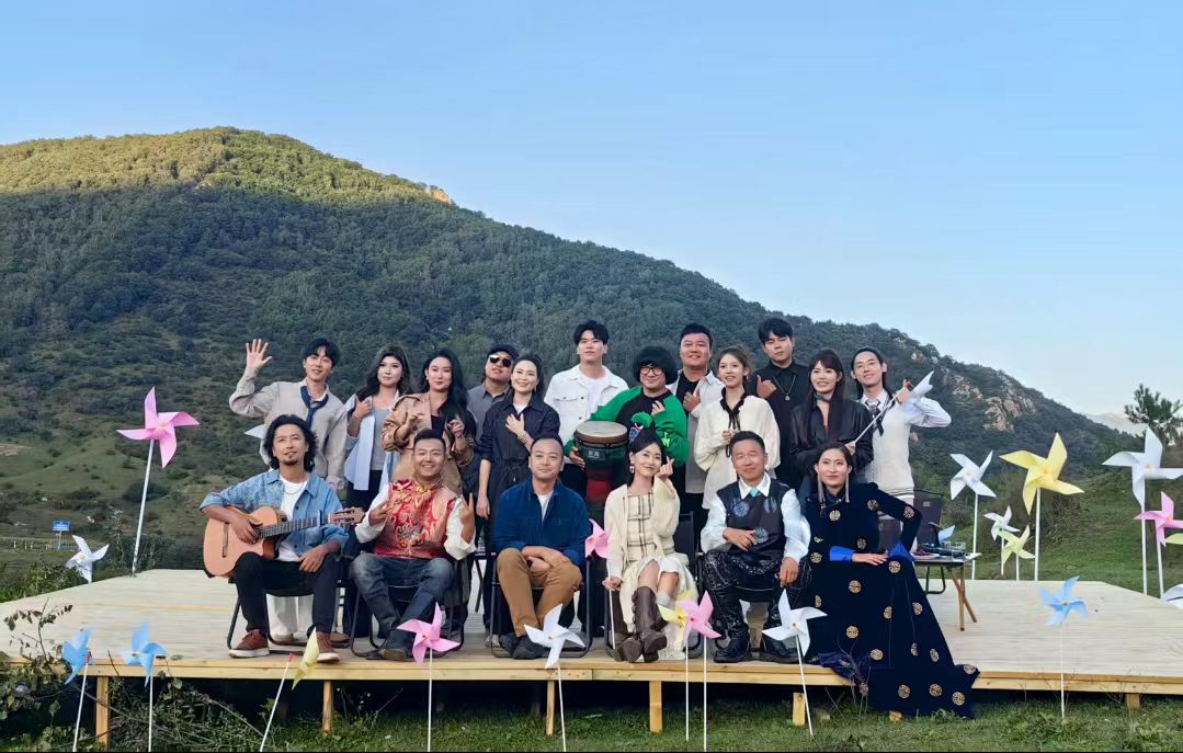 山西衛視《歌從黃河來》走進婁煩雲頂山