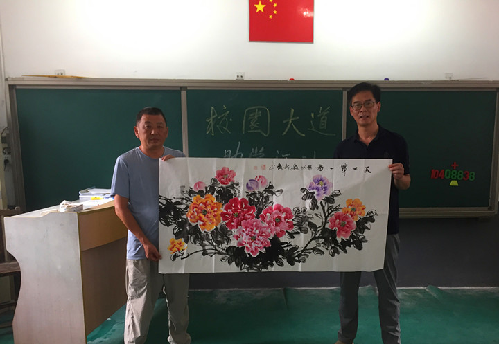 皖歙縣璜田：桃李芬芳意  致敬師恩情