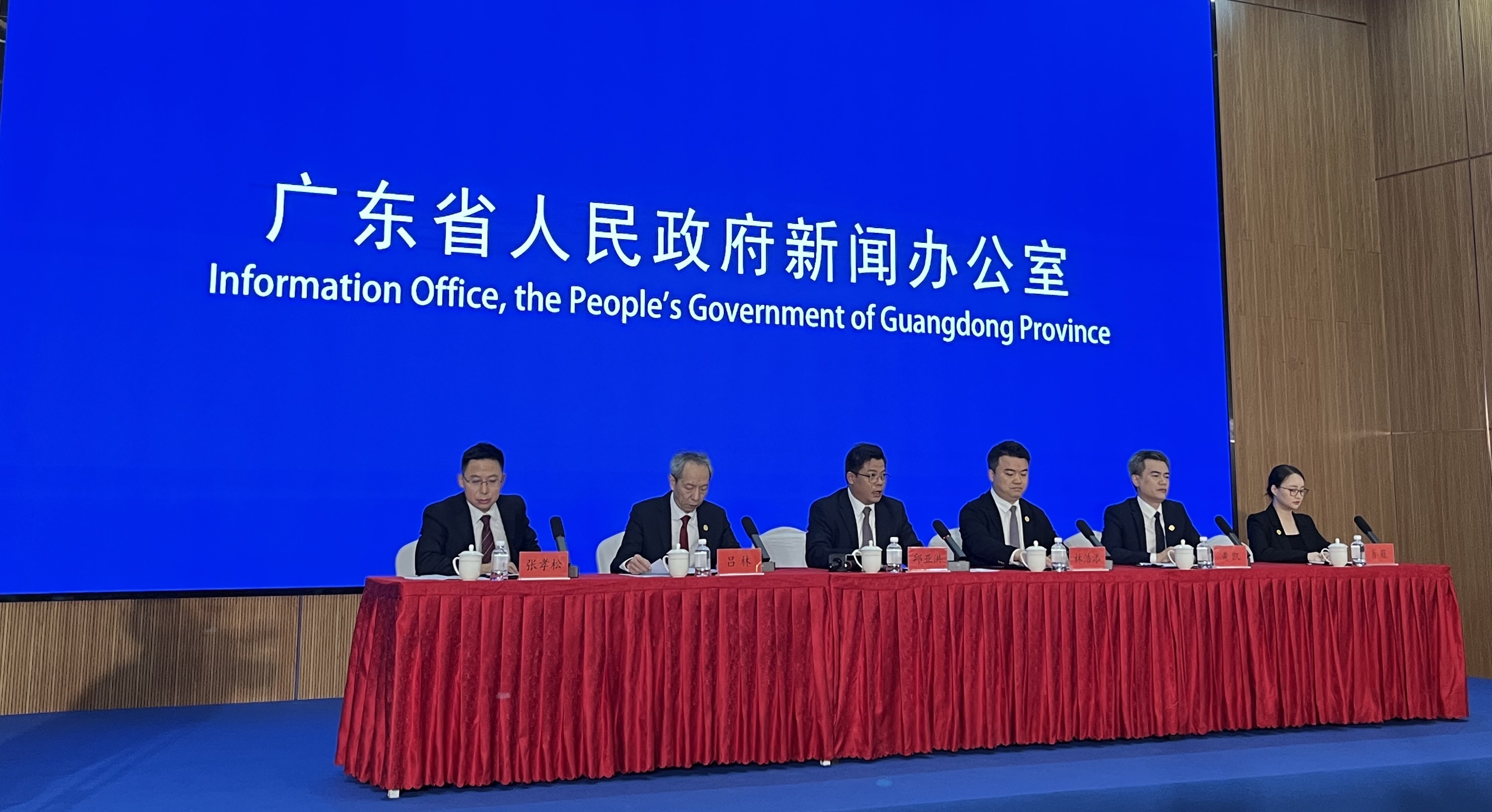 「港澳藥械通」實施範圍擴大 引進港澳已上市藥械品種125種