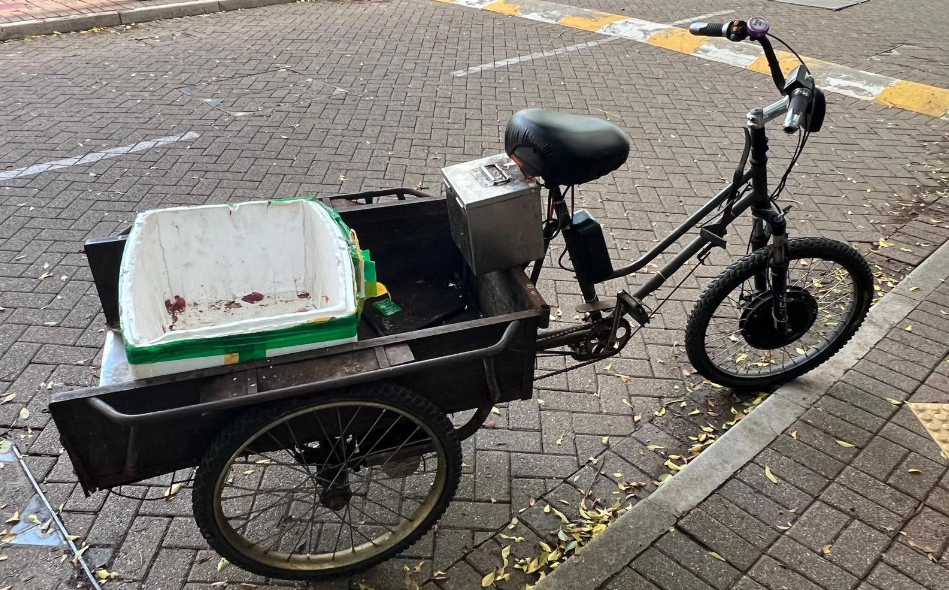 警方大嶼山打擊電動單車 拘捕4名男女