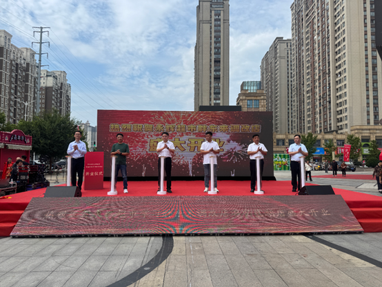 首發經濟添新活力 江蘇海安首家「胖東來模式」超市開業