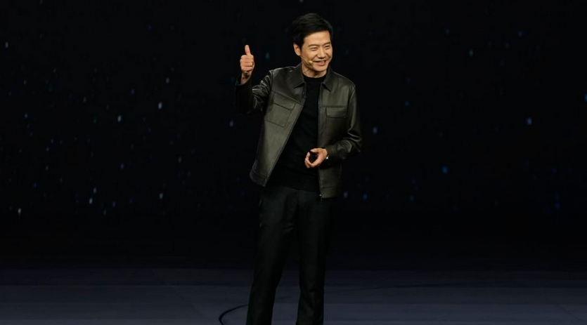 小米17系列提前本月亮相 雷軍：正面迎戰iPhone