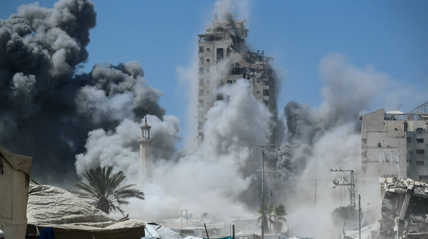 以軍15日晚間持續轟炸加沙城 目擊者稱坦克尚未深入市區 