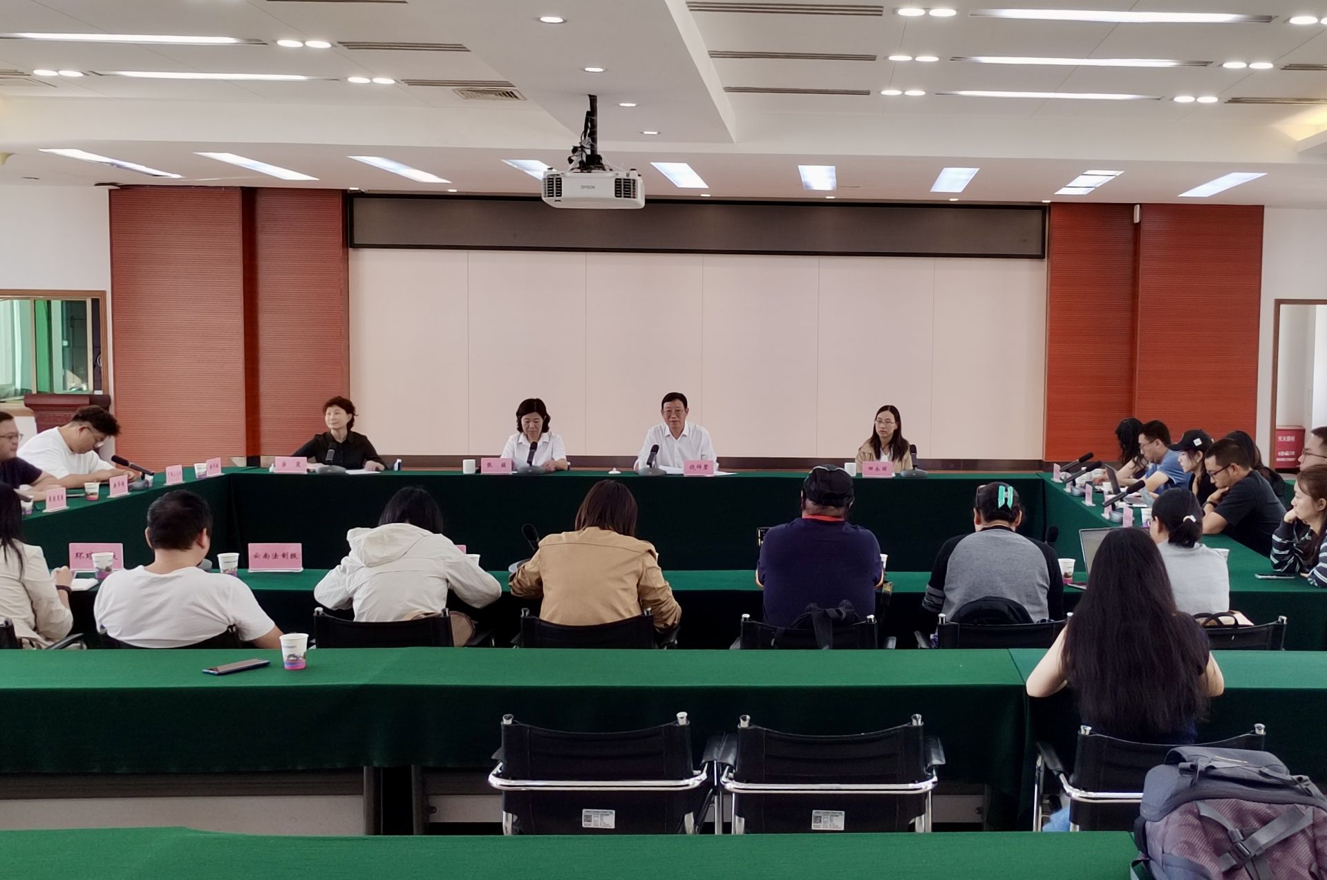 雲南鐵路客流新高暑運超2600萬人次