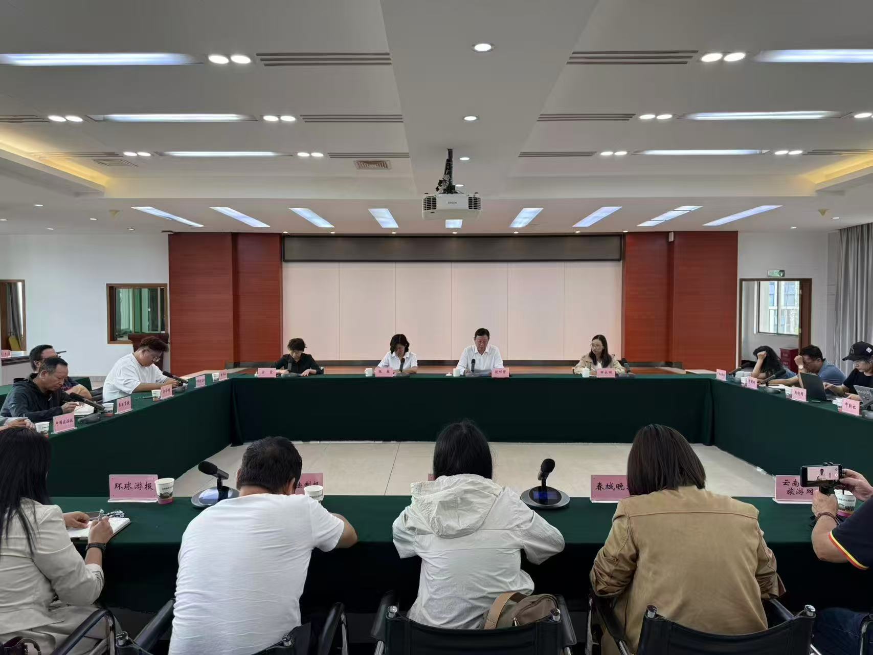 暑期文旅創新高 1.98億人次暢享「有一種叫做雲南的生活」