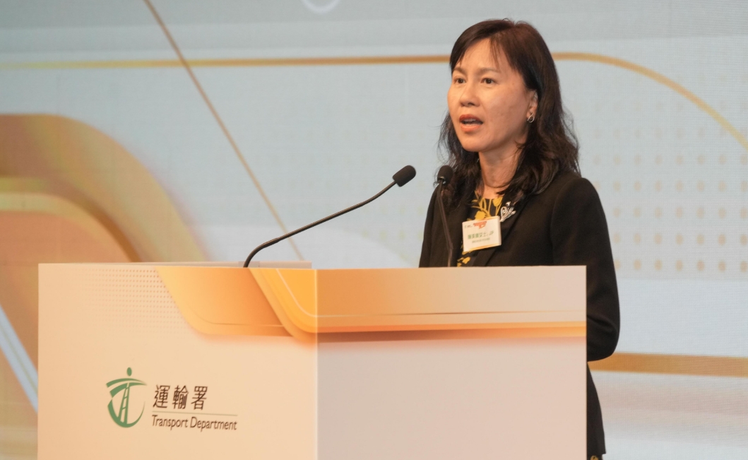 香港機場百年印記展覽開幕 陳美寶：續拓展航空網絡