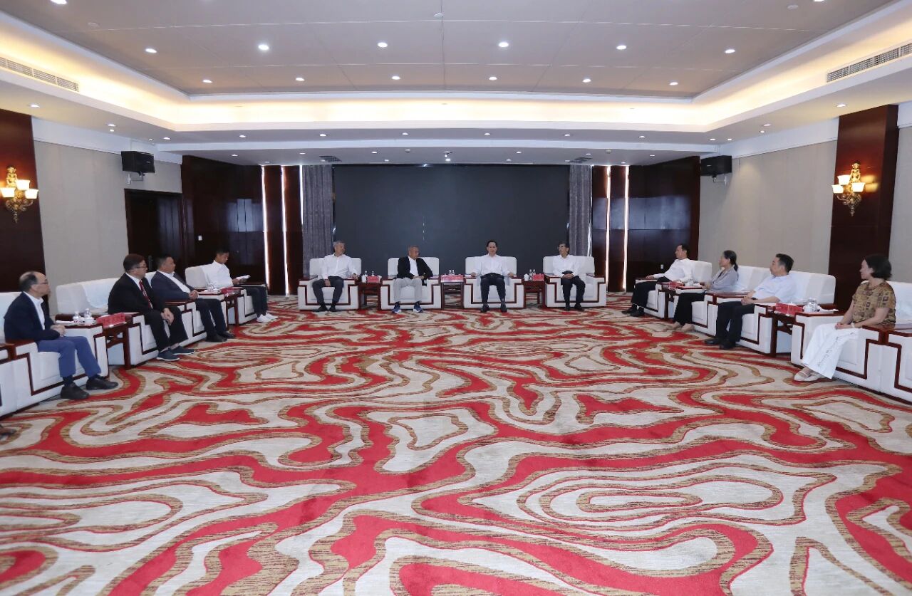 河南省政協主席孔昌生會見港澳委員考察團 共話豫港澳合作新機遇