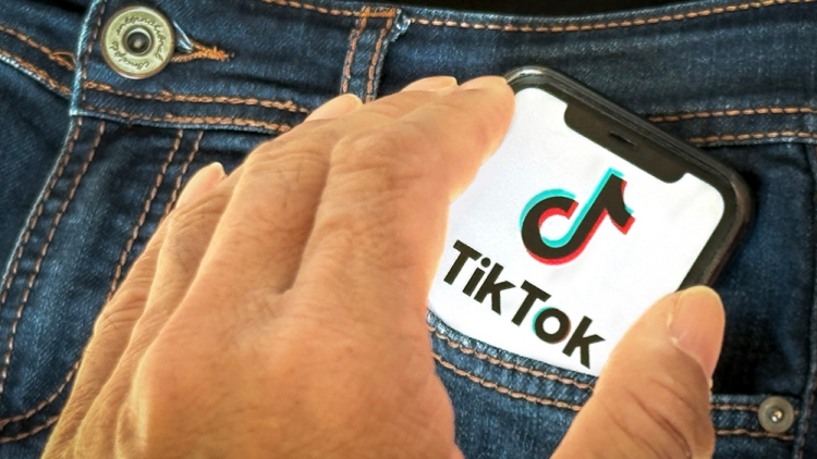 美國總統特朗普第四度延長TikTok「不賣就禁」 期限至12月16日