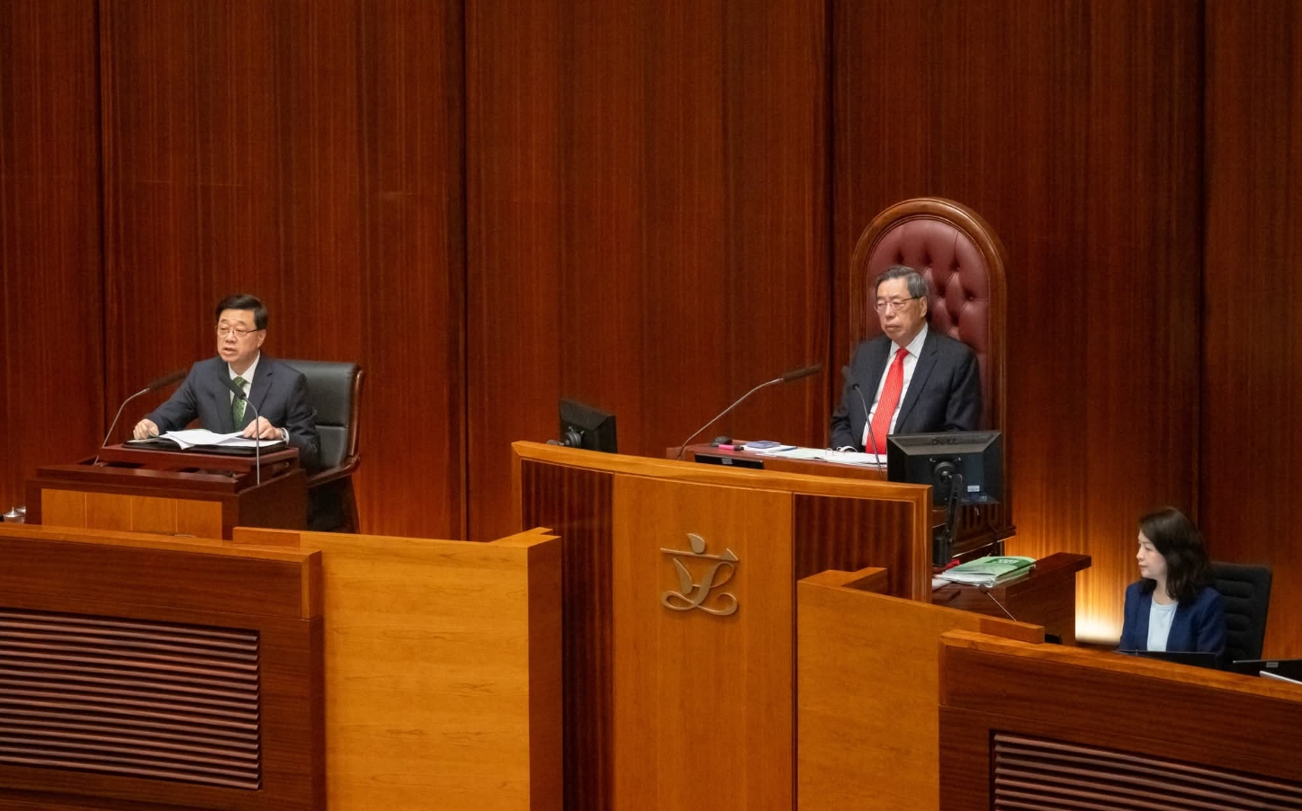 梁君彥：「智識聽」助攻 答問會逐字紀錄提速發布