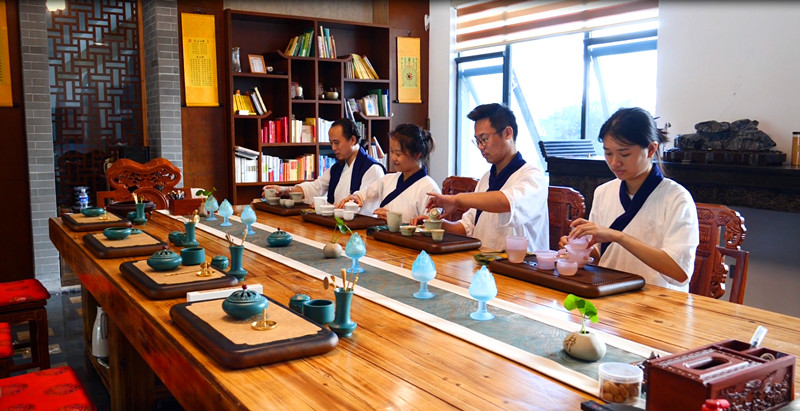 皖休寧縣：深度推進「文旅+」  打造「白岳旅居康養」品牌