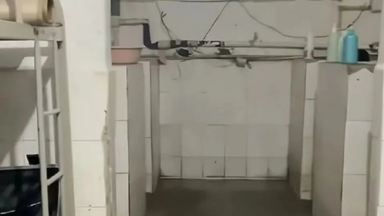 湖南學校深夜通報疑似「公廁改宿舍」