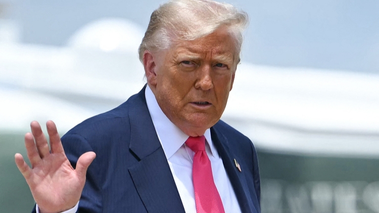 美國總統特朗普稱美方正試圖收回阿富汗巴格拉姆空軍基地