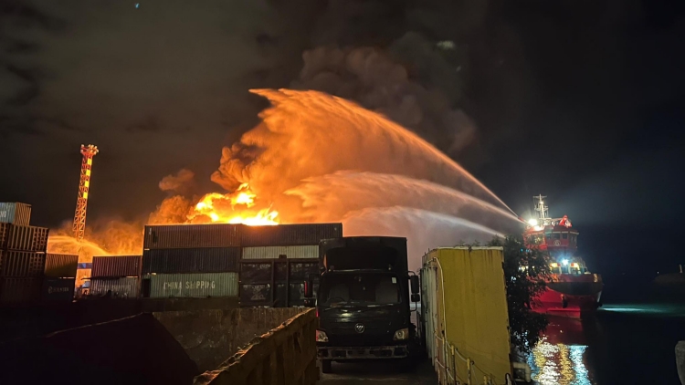 青衣回收場火場兩日內第二次火警 疑死灰復燃