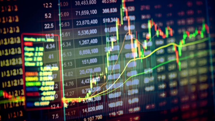 【財通AH】券商四季度策略報告出爐 多數機構看好科技和周期股