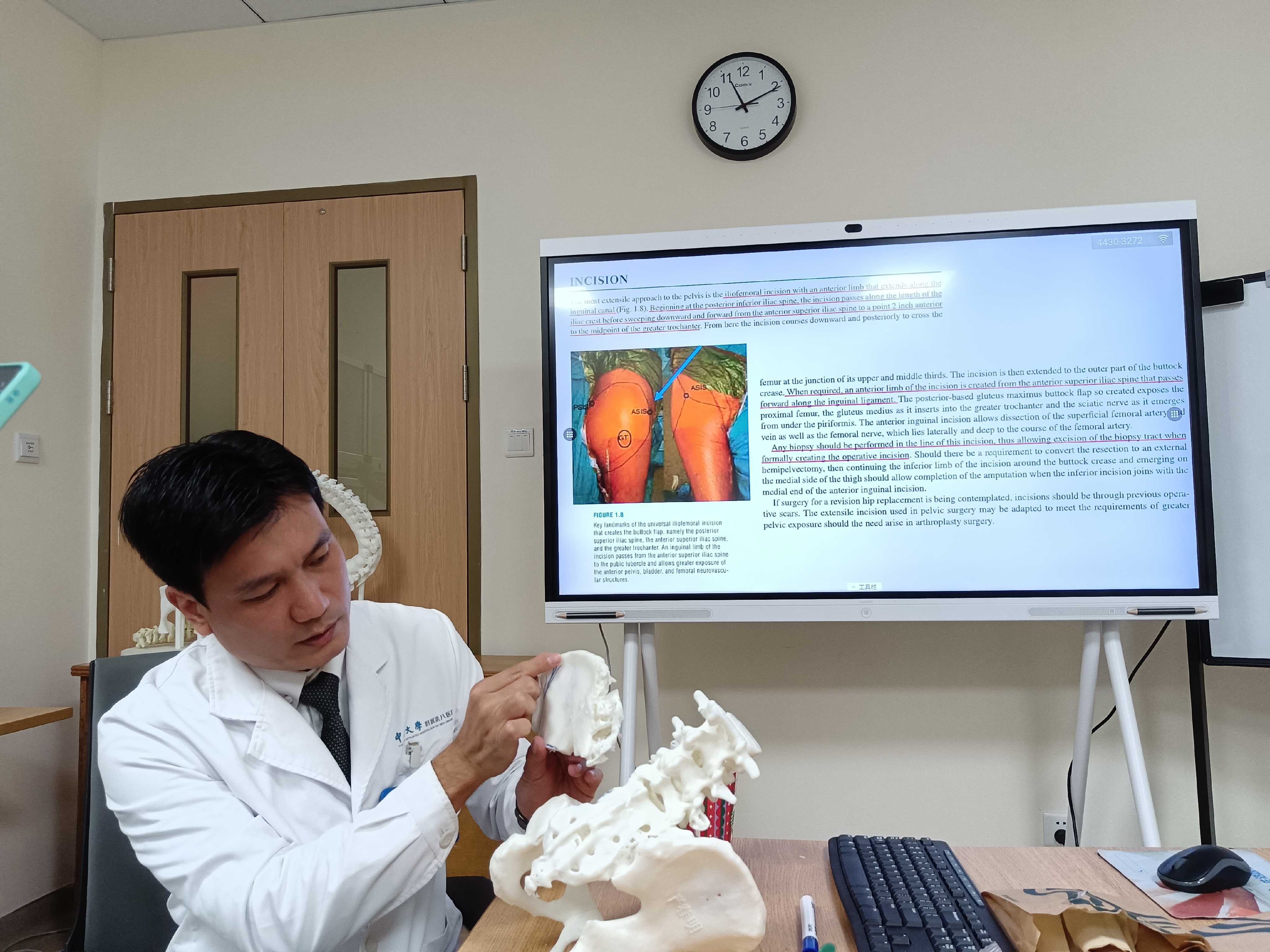 每晚躺下就像「躺釘板」！一跤摔出脊柱「刺客」