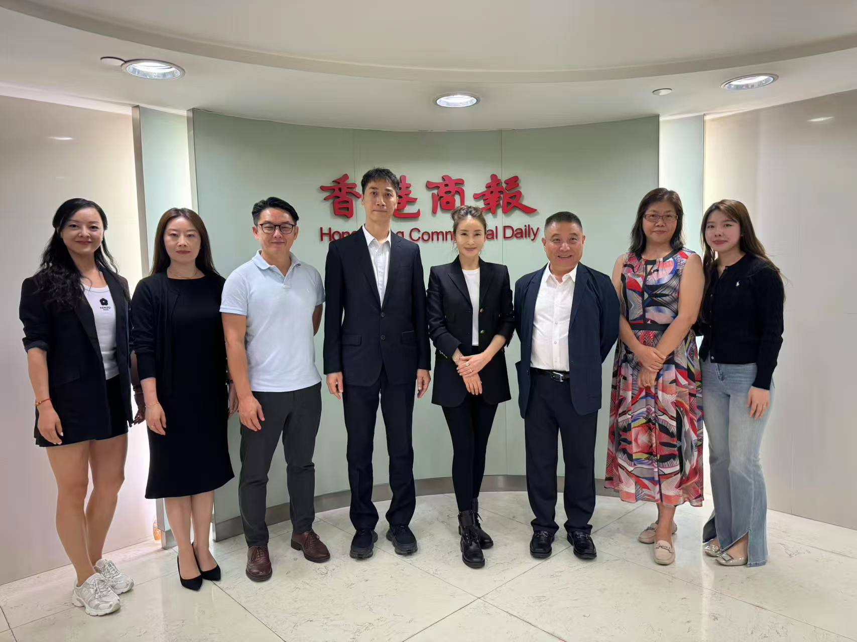 香港貴州商會拜訪香港商報