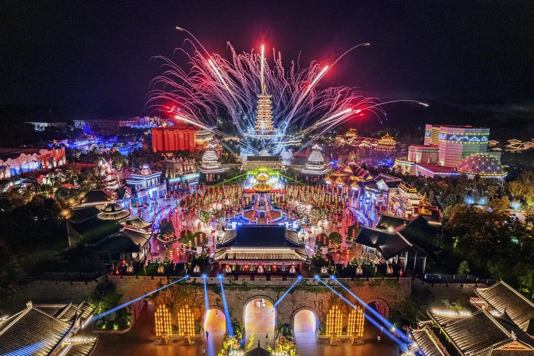 黃金周免費坐旅遊專線 長沙市區直達寧鄉灰湯、長沙方特