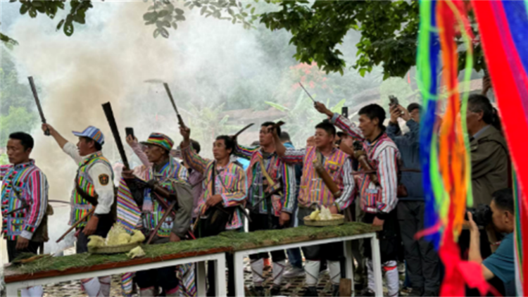 2025貢山獨龍族「卡雀哇節」活動盛大開幕