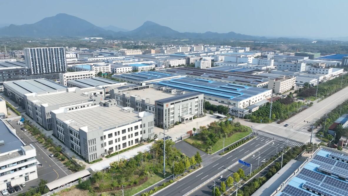 皖歙縣經開區：幹勁火熱生產忙