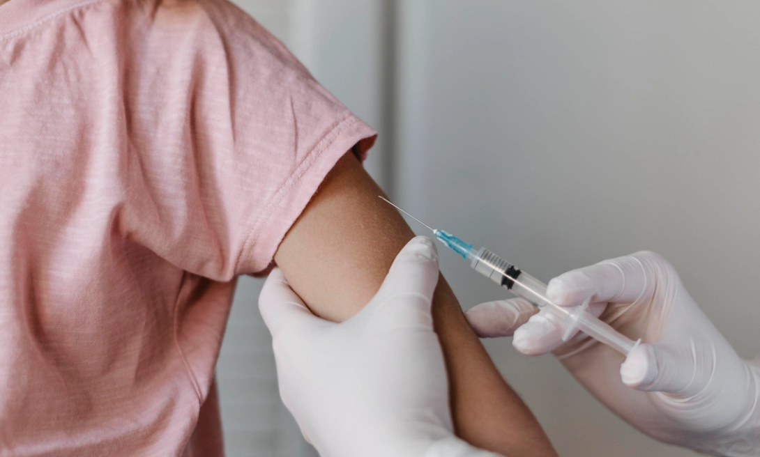 劉宇隆籲市民盡快接種流感疫苗 減少病毒傳播