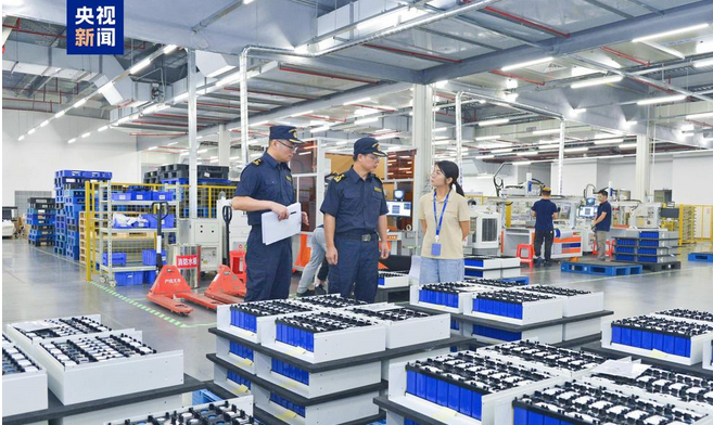 今年前三季度 廣東外貿進出口同比增長3.8%