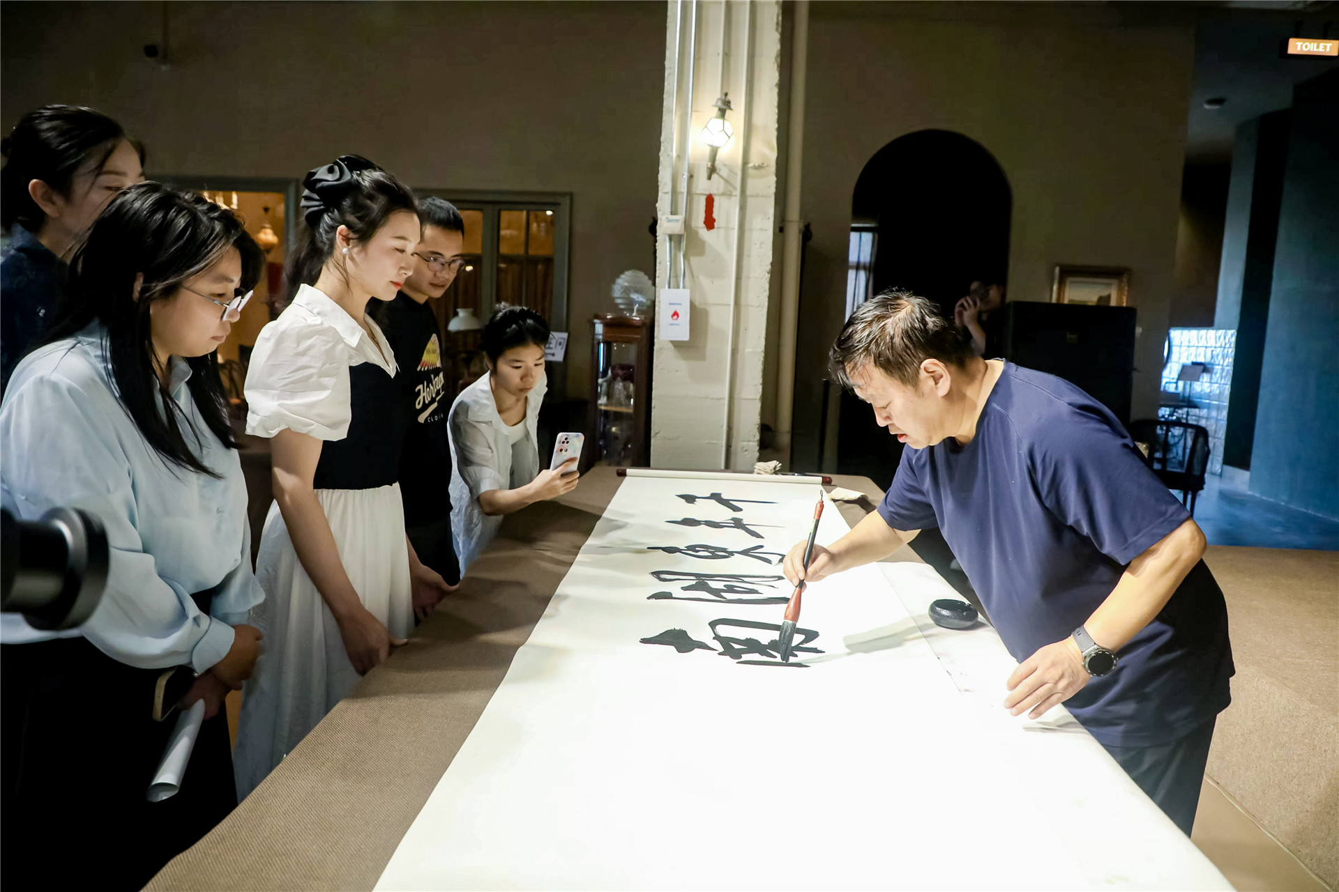 中國著名作家南昌市東湖區采風行活動啟幕 共啟城市文脈探尋之旅