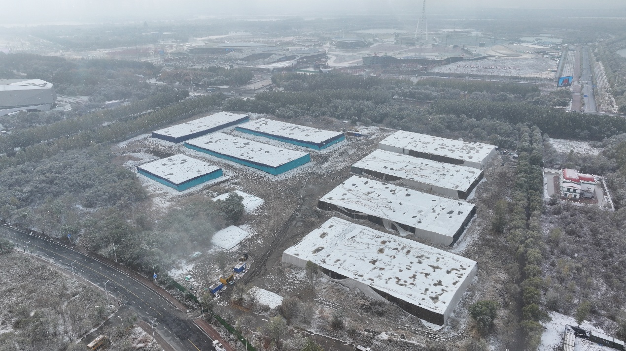 白雪落滿冰城 20萬立方米存冰靜待冬日降臨