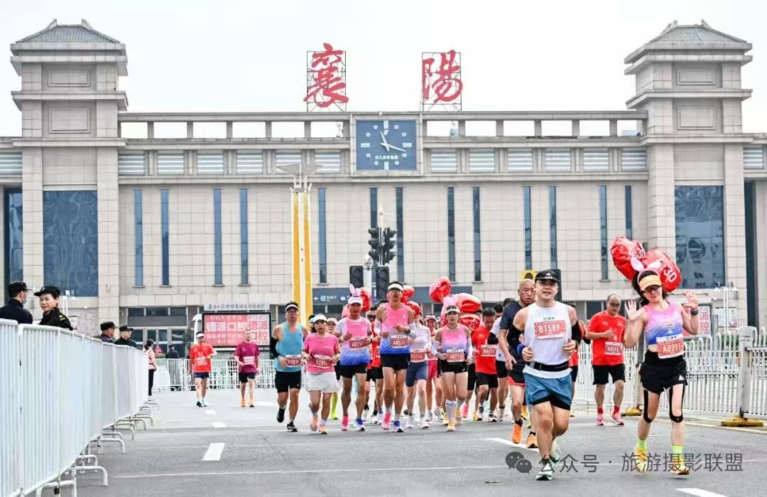 跟着襄馬跑江湖：香港視角下的俠義襄陽與現代激情