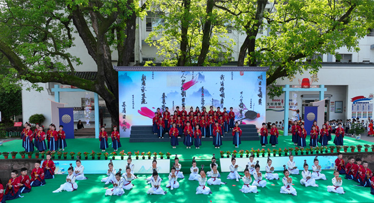 皖休寧縣：「四大行動」力撐縣域教育事業發展