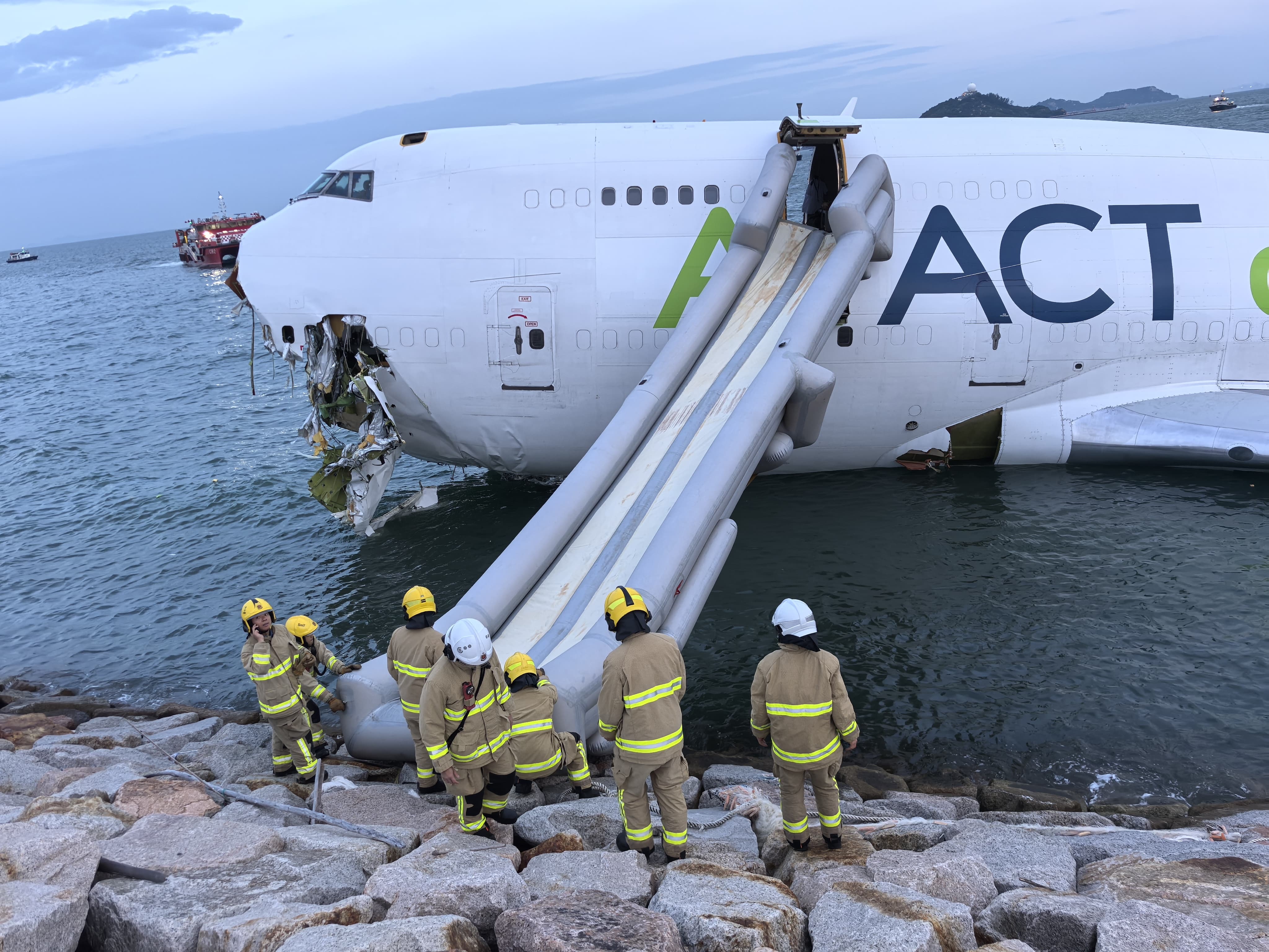 陳美寶：國外專家陸續抵港 打撈工作日內展開
