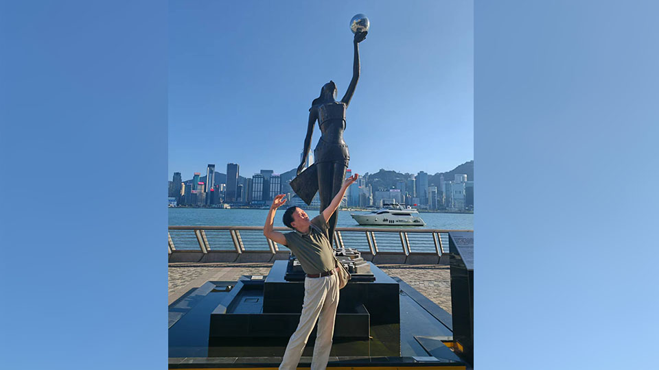 黃亞洲香港教育大學文學交流組詩