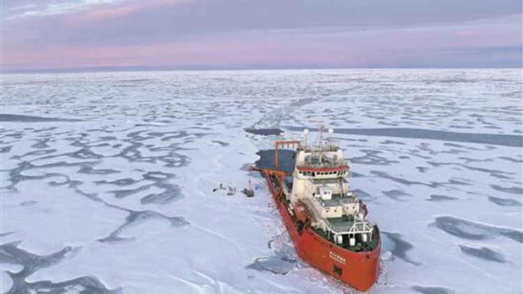 「中山大學極地」號經歷了什麼？