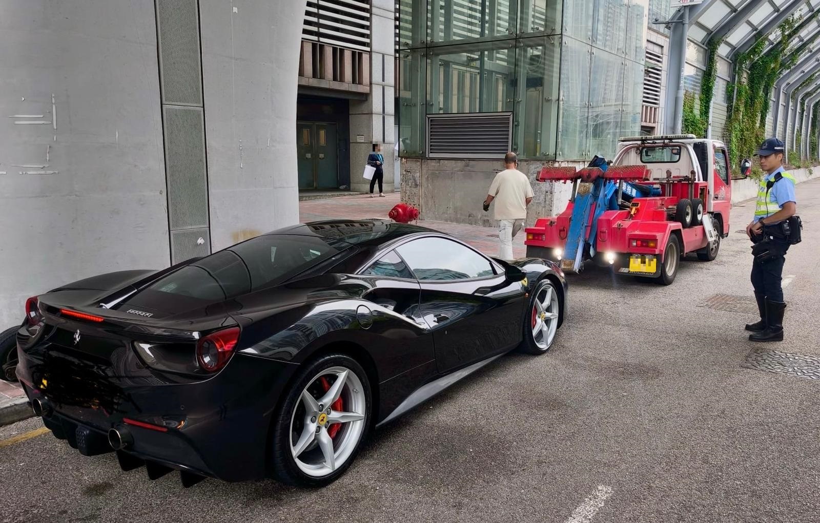 警方油尖打擊違例泊車 拘兩男發1073張告票